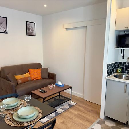 Superb And Elegant Apartment In Paris' Heart Екстериор снимка