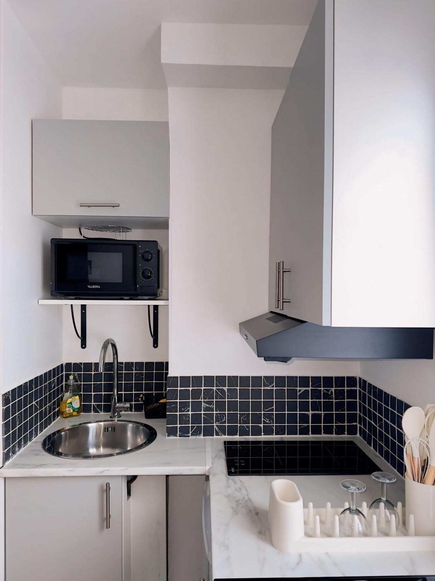 Superb And Elegant Apartment In Paris' Heart Екстериор снимка